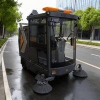 Nouvelle machine de nettoyage de voirie électrique 48V, balayeuse industrielle autoportée haute pression pour extérieur, type auto-déchargeant 2200mm