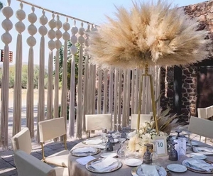 Lampadario Boho Minimalista Intrecciato Oversize Bianco con Sfere in Macramè per Location di Matrimoni di Lusso - Product Image 6