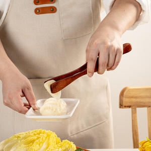 Pinces à manger en bois réutilisables, utilisées pour la cuisine et le service du pain, du fromage, du <span class=keywords><strong>bacon</strong></span>, des salades et du kimchi - Product Image 4