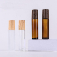Flacon à roulettes en verre givré avec capuchon en bois foncé, quantité minimale de commande, 5ml, 10ml, parfum d'huile essentielle, cosmétique