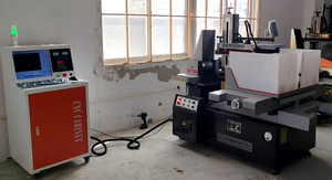 Machine <span class=keywords><strong>de</strong></span> découpe à fil CNC LQ multifonctionnelle à grande vitesse, à grande conicité 30/45 degrés DK7745, avec 2 ans <span class=keywords><strong>de</strong></span> garantie et une utilisation facile - Product Image 6