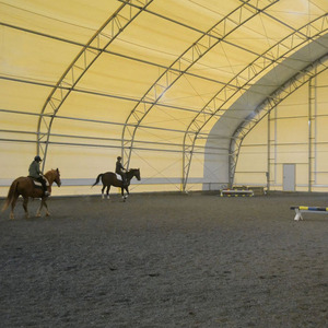 Abri d'arrêt d'autobus à structure métallique à chaud 16x36m personnalisé 150 km/h vent et ignifuge avec tissu PVC pour garages vente - Product Image 6