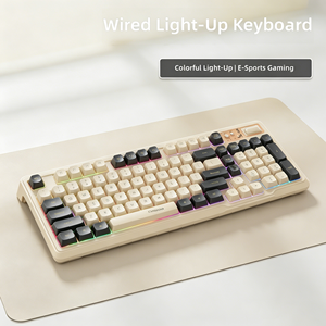 Clavier de jeu filaire rétroéclairé RVB pleine taille 104 touches USB Plug and Play Clavier à membrane pour ordinateur de bureau - Product Image 2