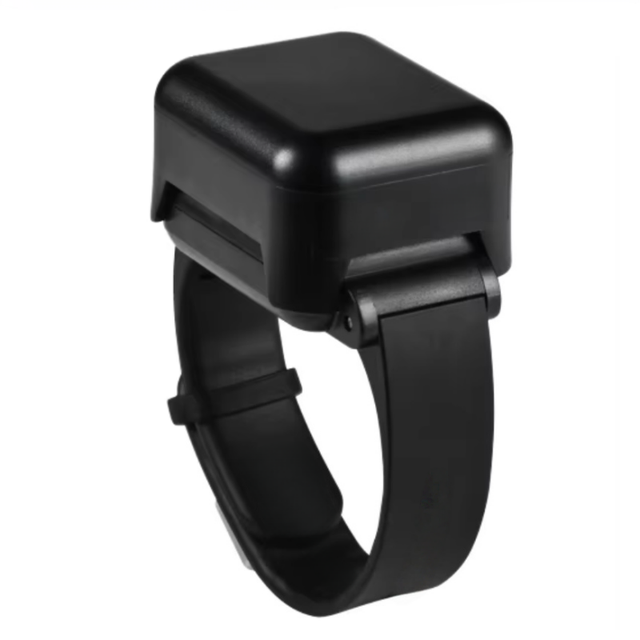 New Arrival GPS Tracker Bracelet for Big Animal 4000mAh Rechargeable 4G Live Tracking Horse Sheep Goat Cow Position Locator