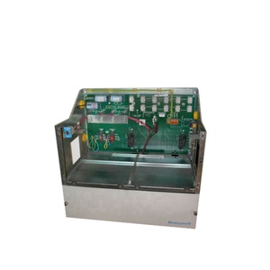 Nuevo Módulo de Entrada Analógica de Alto Nivel MC-PHAI01 51403479-150 Original en Stock, Envío Rápido, Automatización de Grado Industrial - Product Image 1