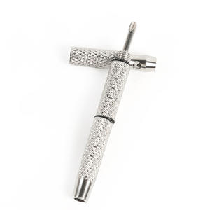 Herramienta de reparación de gafas multifuncional mini personalizable al por mayor con almohadilla nasal moleteada y tornillo Torx, fabricada en miniatura - Product Image 2