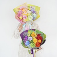 Vente en gros de fleurs séchées préservées, bouquet de roses éternelles dans une boîte carrée - Cadeau naturel pour la fête des mères et la Saint-Valentin