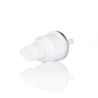18/415 Pompe à crème cosmétique en plastique PP Pompe de traitement avec bord argenté