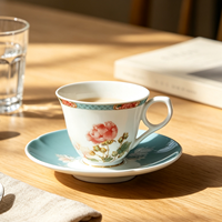Ensemble tasse et soucoupe à café en porcelaine céramique de luxe, motif hibiscus, avec anse, écologique, durable, 150 ml, style chinois traditionnel