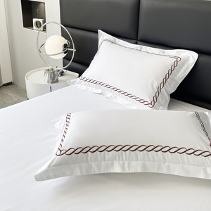 Juego <span class=keywords><strong>de</strong></span> ropa <span class=keywords><strong>de</strong></span> <span class=keywords><strong>cama</strong></span> <span class=keywords><strong>de</strong></span> Hotel <span class=keywords><strong>de</strong></span> lujo <span class=keywords><strong>de</strong></span> 4 piezas 300TC tamaño Queen sábana <span class=keywords><strong>de</strong></span> algodón bordada funda <span class=keywords><strong>de</strong></span> almohada funda nórdica técnica tejida para Hotel - Product Image 6