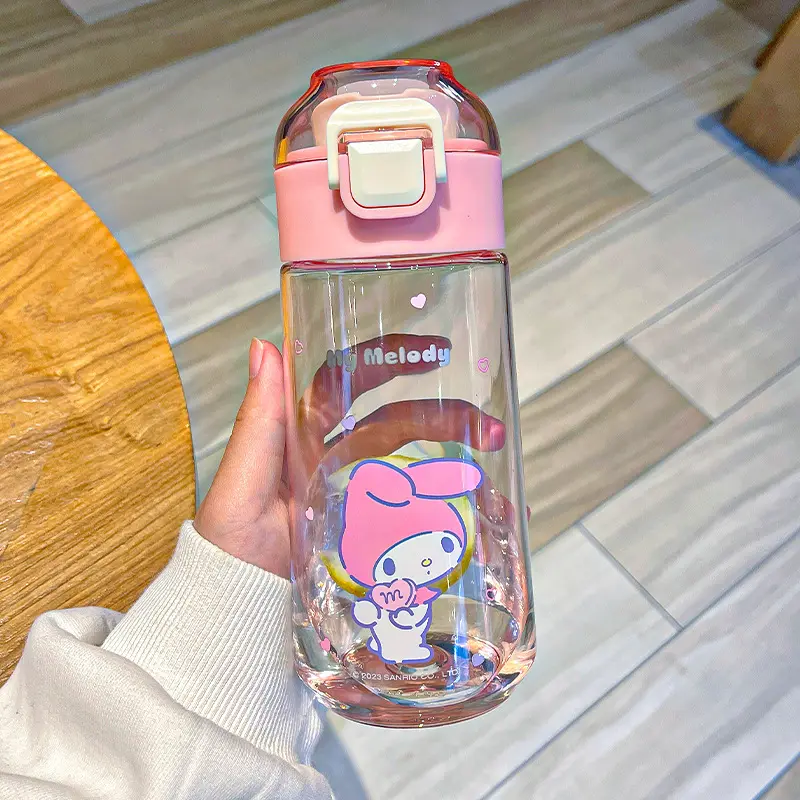 للبيع بالجملة كوب بلاستيكي Kuromi بتصميم كارتوني للصيف للطلاب والأطفال قارورة مي لودي المياه المحمولة المريحة عالية الجودة للأطفال