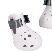 Nouvelles Chaussures pour Chien Respirantes, Imperméables et Antidérapantes, Design Perforé Solide, Style Japonais-Coréen, Protection des Pattes pour l'Été en Extérieur