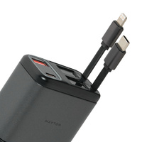 ReelKit 4 en 1 Chargeur de voiture rétractable Charge rapide USB C Adaptateur multi-ports pour véhicule Chargeur allume-cigare automatique Abarth 500
