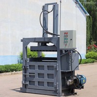 Boîtes hydrauliques cartons déchets vêtements bouteille en plastique ferraille fer électrique presse écope machine