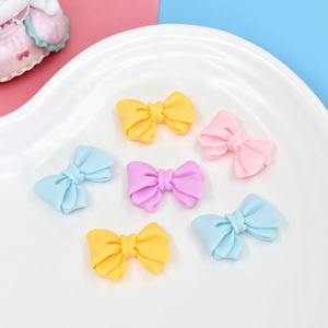 Lindos lazos de resina con forma de lazo, cabujones planos de dibujos animados, sets para manualidades DIY y adornos para álbumes de recortes. - Product Image 5