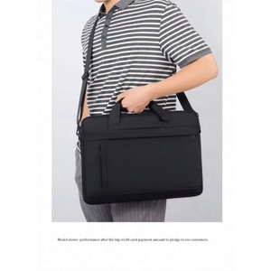 Sac à ordinateur portable unisexe, blanc, imperméable, de marque Free Sample, modèle best executive, sublimation. - Product Image 4