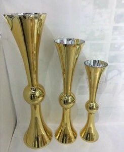 2024 vente chaude produit moderne piédestal grand or Rose <span class=keywords><strong>trompette</strong></span> Vases fleur métal pour mariage centres <span class=keywords><strong>de</strong></span> table décoration * - Product Image 3