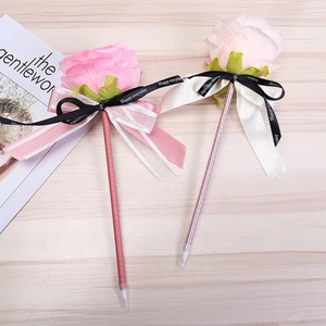 Cadeau de fête des enseignants de mariage mignon fleur artificielle stylos gel de bureau en gros - Product Image 4