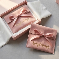 Pochette cadeau en daim rose, sac d'emballage personnalisé avec logo, ruban et nœud pour chaussures, vêtements et accessoires
