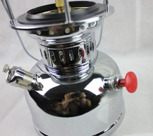 Lampes de <span class=keywords><strong>camping</strong></span> au <span class=keywords><strong>gaz</strong></span> IRONDONKEY 950, <span class=keywords><strong>lampe</strong></span> à vapeur de kérosène portable, <span class=keywords><strong>lampe</strong></span> à kérosène classique, lumière de <span class=keywords><strong>camping</strong></span> super brillante - Product Image 3