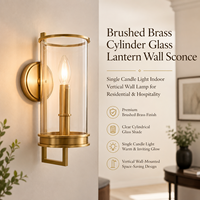 Applique murale YH en laiton brossé avec verre transparent, style lanterne moderne, style bougie, luminaire mural simple pour salle de bain et couloir