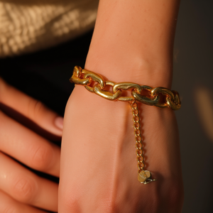 สร้อยข้อมือแฟชั่นแบบโซ่ 316L สแตนเลสสตีล ชุบทอง PVD ทนทาน ยั่งยืน - Product Image 3