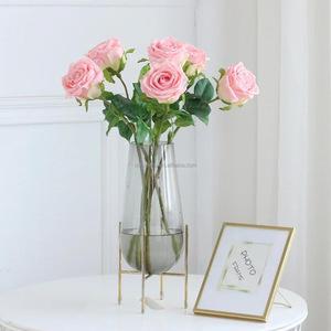 Rose Artificiali Profumate Eleganti, Antibatteriche, Realistiche, Leggere e Morbide per Decorazione Casa e Tavola, Ideali per la Festa della Mamma - Product Image 2
