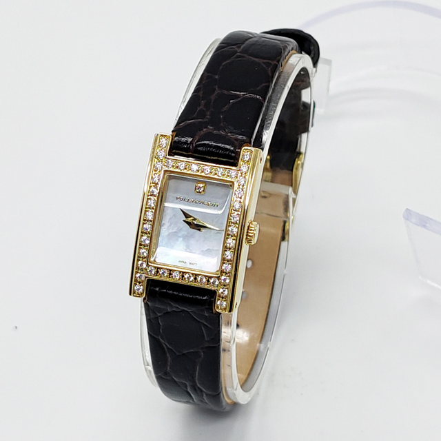 Trendy Classic Stylish and Wear-resistant Quartz Watch Comfortable to Wear Exquisite Durable and Waterproof Quartz Watch
