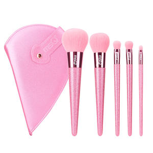 แปรงแต่งหน้าสีชมพูสำหรับวันวาเลนไทน์ชุดของขวัญคริสต์มาสแปรงแต่งหน้าพร้อมถุง - Product Image 2