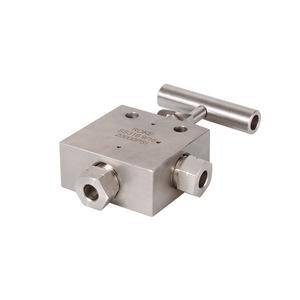 ROKE Stainless Steel 316 <b>Needle</b> <b>Valve</b> 138 Mpa Medium Pressure Right Angle For Corrosive Media - Product Image 1