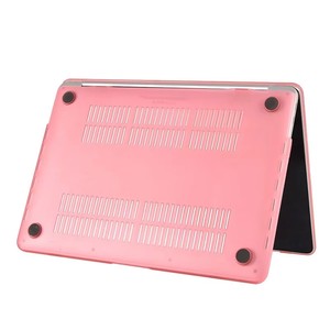 Étui rigide mat pour ordinateur portable Apple <span class=keywords><strong>MacBook</strong></span> Air <span class=keywords><strong>Pro</strong></span> New Air <span class=keywords><strong>13</strong></span> / <span class=keywords><strong>Pro</strong></span> <span class=keywords><strong>13</strong></span> 15 pouces avec <span class=keywords><strong>Touch</strong></span> <span class=keywords><strong>Bar</strong></span> et découpe pour le logo Apple - Product Image 4