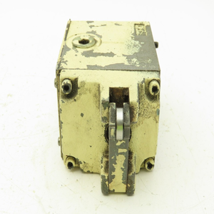 नया और मूल DCG-03-2B2-41 दिशात्मक नियंत्रण कैमरा लीवर <span class=keywords><strong>2</strong></span>-पॉस स्प्रिंग रिटर्न पीएलसी प्रोग्रामिंग नियंत्रक - Product Image 1