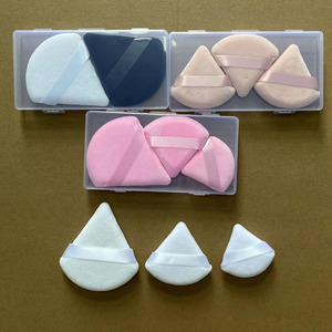 Zonyin Vente en gros de petits puffs à poudre pour le visage, <span class=keywords><strong>pas</strong></span> chers, doux, triangulaires, en velours, avec boîte en plastique - Product Image 5
