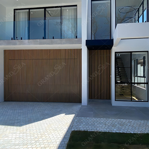 <span class=keywords><strong>Porte</strong></span> de <span class=keywords><strong>garage</strong></span> automatique à ouverture inclinée en bois à lattes de style moderne australien, <span class=keywords><strong>porte</strong></span> de <span class=keywords><strong>garage</strong></span> en aluminium à lattes encastrée - Product Image 6
