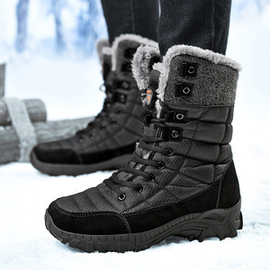 Vente en gros <span class=keywords><strong>de</strong></span> chaussures <span class=keywords><strong>de</strong></span> neige classiques et confortables pour l'hiver Bottes <span class=keywords><strong>de</strong></span> neige pour hommes en fourrure grise avec doublure en peluche épaisse au design personnalisé - Product Image 3