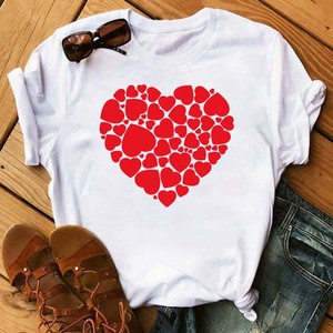 2025 T-<span class=keywords><strong>shirt</strong></span> à manches courtes décontracté et confortable de haute qualité pour la Saint-Valentin imprimé en forme de coeur pour femmes - Product Image 5