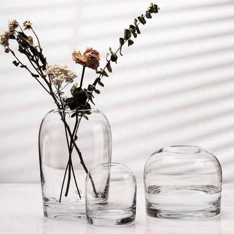 卸売ヨーロッパの創造的なダイニングテーブル北欧の家の装飾クリアボトル花結婚式のテーブルトップガラス花瓶