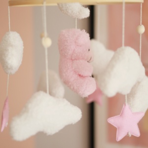 Animale fatto a mano morbido nuvola <span class=keywords><strong>luna</strong></span> stella adorabile soffice orso rosa mobile con anello di bambù naturale per la doccia regalo - Product Image 3