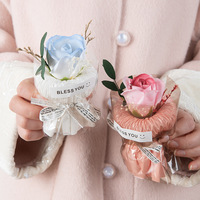 Fleurs Artificielles Artisanales en Gros pour Vendeurs Transfrontaliers – Vente en Gros pour Noël, Design Créatif Fait Main, Livraison Rapide