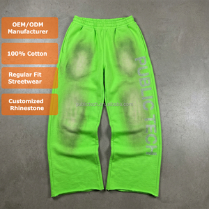 Pantalones de chándal de felpa 420GSM personalizados para hombre, con pedrería, efecto vintage Monkey Wash, dobladillo deshilachado, estilo streetwear, holgados, de fabricante OEM - Product Image 1