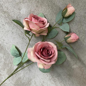 Bouquet <span class=keywords><strong>de</strong></span> roses artificielles en soie <span class=keywords><strong>de</strong></span> haute qualité, 70 cm, quatre têtes avec bourgeons et feuilles, roses partiellement éclose, décoration <span class=keywords><strong>de</strong></span> mariage - Product Image 6