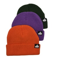 Bonnet d'hiver en tricot avec étiquette tissée, bonnet en acrylique mélangé, bonnet en tricot, bonnet personnalisé