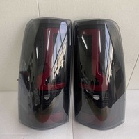 Feux arrière LED de haute qualité SIRU pour Chevrolet Silverado 1500 2500 2003-2005, avec coque noire et coque intérieure noire et rouge