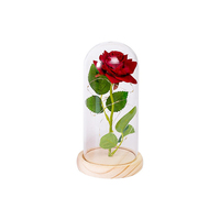 Vente en gros de roses éternelles réalistes sous cloche, cadeau romantique pour les fêtes, fabriqué en Chine pour la Saint-Valentin et Noël
