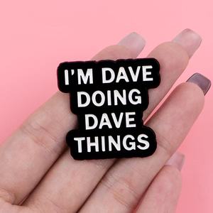 En gros, Broche en métal émaillée, style mode, avec citations et mots inspirants de dessins animés, lettres anglaises créatives, accessoire pour vêtements - Product Image 2