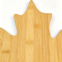 Plateau de service écologique canadien de forme irrégulière en bois de bambou gravé, planche à découper, assiette, vaisselle