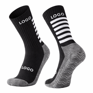 Chaussettes de football antidérapantes respirantes personnalisées OEM pour hommes, idéales pour l'entraînement et les matchs - Product Image 3