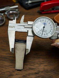 Correa de Reloj de Piel de Cocodrilo de Lujo, Correa de Repuesto Suave Hecha a Mano con Piel de Caimán Genuina de 20 y 21 mm para Rolex Daytona - Product Image 3