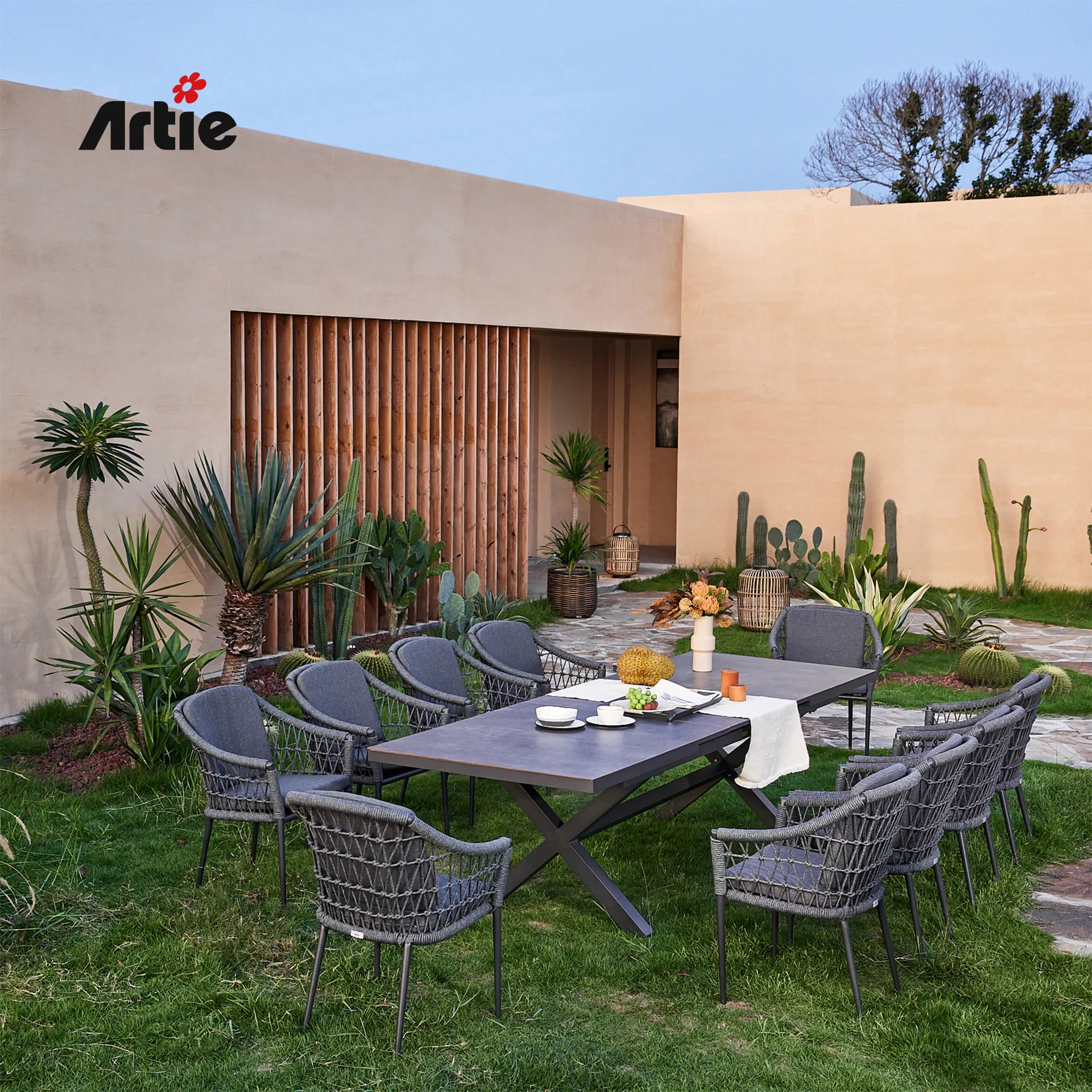 Artieモダンガラス拡張可能テーブル高級ガーデン家具アルミニウム拡張ダイニングテーブルセット屋外用家具