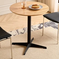 Table de café en bois massif de style nordique pour les salons de thé, les pâtisseries, les restaurants, personnalisable, installation simple, petite table carrée